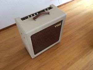Vox Handwired AC15H1TV - Blue Alnico Speaker + Carl's Custom 16 Ohm Attenuator