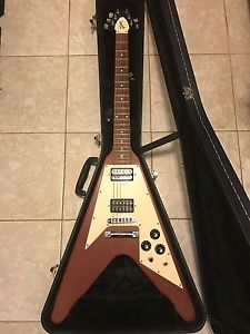 2005 Gibson Flying V Cherry W/ Hard Case