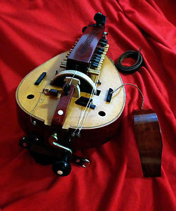 HURDY GURDY - Drehleier - lira korbowa - vielle