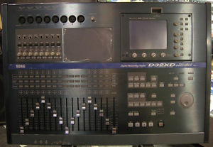 Korg D32XD 32-Track Xtended Definition Digital Multi-Track Recording Studio