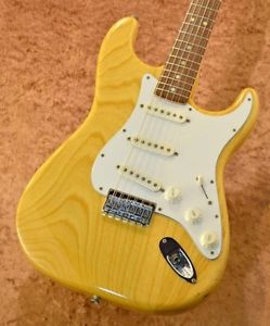 Fender Stratocaster Hard Tail-Natural-1973 Electric Free Shipping