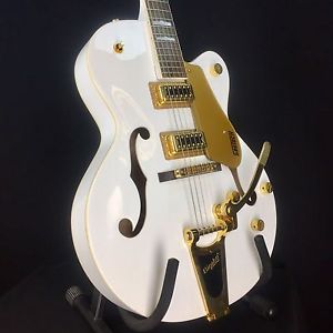 Gretsch G5420T Electromatic Hollow Body Electric Guitar, White