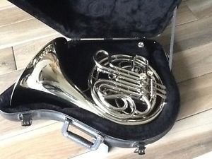 conn 8d french horn