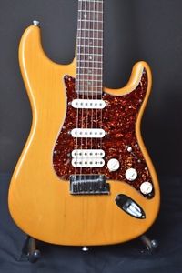 Fender USA American Deluxe Stratocaster N3 HSS FREESHIPPING/123