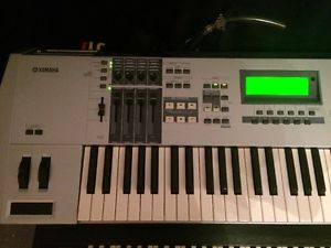 yamaha motif es6 Workstation