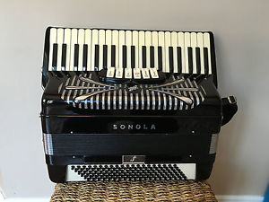 Vintage Sonola SS6 (double tone chamber jazz model) - legendary accordion!