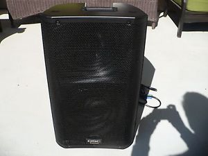 2 QSC k12 POWERED SPEAKERS &  QSC GIG BAGS
