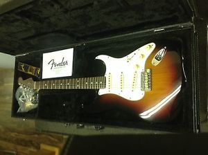 Fender limited edition stratocaster solid rosewood neck