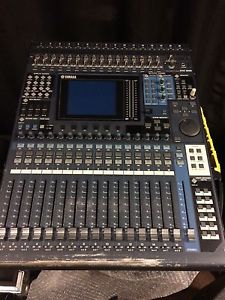 Yamaha DM1000 Digital mixing console