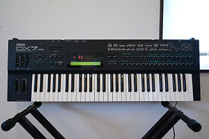 Yamaha DX7IIFD Synthesizer Keybo