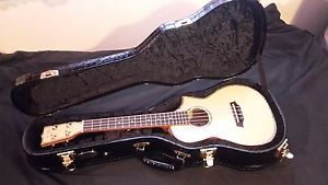 Ohana TK-75CG Ukulele mit Koffer