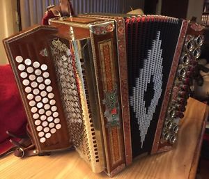 Strasser 4 Row Button Box, G-C-F-Bb, Deluxe Model