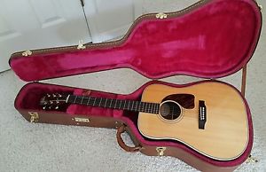 Gibson J-60 AT Acoustic Guitar with case, great condition!