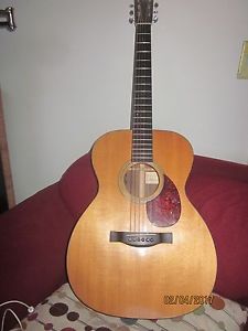 Santa Cruz OM or PW Acoustic Gui
