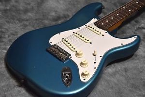 Fender Classic Series 60s Stratocaster Ocean Turquoise Metallic Electric