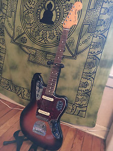 Fender Jaguar Electric Guitar & Fender Mustang III (V.2) 100-Watt Amp Combo