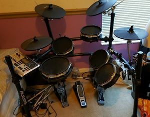 Alesis DM10 studio mesh Kit
