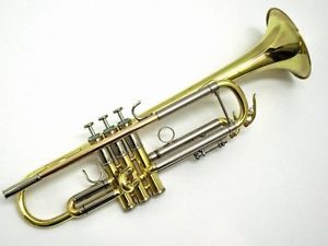 Yamaha YTR-8335 Custom Bb Trumpet