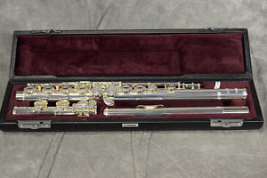 Yamaha YFL-211 Flute