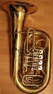 4/4 CC Tuba DIMAVERY lackiert, sehr guter Zustand lacquered, very good condition
