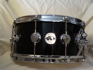 DW Collectors Cherry HVLT 6.5 x 14 in black lacquer w/chrome hardware