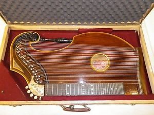 Harfenzither Ferdinand Slatin Villach (38 saitig)