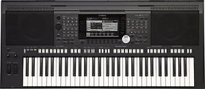 Yamaha PSRS970 Keyboard Synthesi