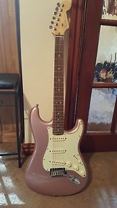 Fender Stratocaster usa Deluxe - 2013 model.  A1 condition and pro setup.