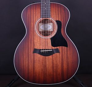 2015 Taylor 324e Shaded Edgeburs