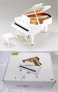 SEGA Japan Toys Grand Pianist PIANO CONCERT PLAYER YAMAHA White Jazz pop music