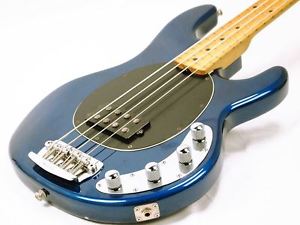 Music Man Stingray EX blue