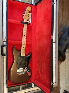 1977 Fender Mustang W/OHSC all Original Excellent Condition