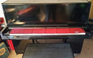 Yamaha p2 upright piano