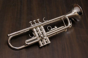 Yamaha YTR-3335S Bb Trumpet