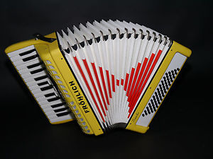 Akkordeon, Fröhlich / Weltmeister ,  Bambi, 60 Bass