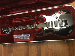 Beautiful 2007 Ibanez Jem 77VBK + Original Hard-case + Tools + Tremolo Arm