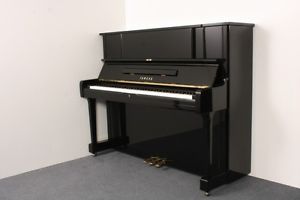 YAMAHA UX1 Schwarz Klavier gebraucht