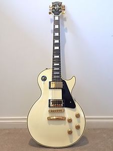2005 Gibson Custom Shop Les Paul Custom in excellent condition