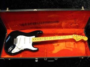 1974 Fender Stratocaster Black / M Used w / Hard case