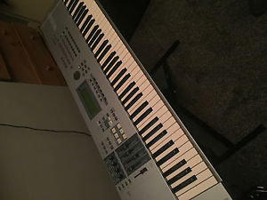 Yamaha Motif ES 7 76 key keyboard synthesiser