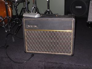 1960S VOX CAMBRIDGE REVERB WITH PEDAL