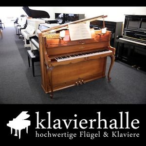 Schimmel Barock Klavier, Modell 112B, franz. Nußbaum satiniert ★ Bj.1980