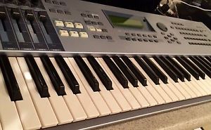 Yamaha MOTIF ES6 Synthesizer + $300 Hard Yamaha Case (MLan Modified)