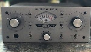 UNIVERSAL AUDIO 710 TWIN-FINITY MICROPHONE PREAMP