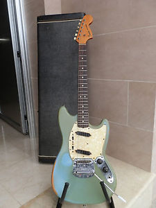 Fender Mustang Daphine Blue 1966 Guitarra Vintage