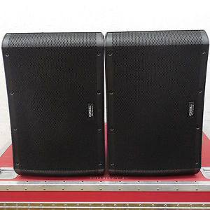 2x QSC KLA12 Black Powered Line Array Loudspeakers KLA12-BK MINT COND