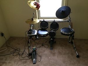 Alesis DM8 Pro Kit hrefhttp or o