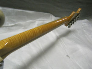 FENDER STRATOCASTER - JOHN CRUZ - '56 CUSTOM SHOP USA - SUPER FLAMED MAPLE NECK