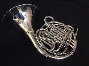Holton H479 (379 w/screw bell) Kruspe Wrap Double French Horn w/New Case