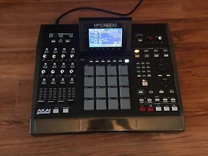 AKAI MPC5000 MPC-5000 sampler drum pads/HD